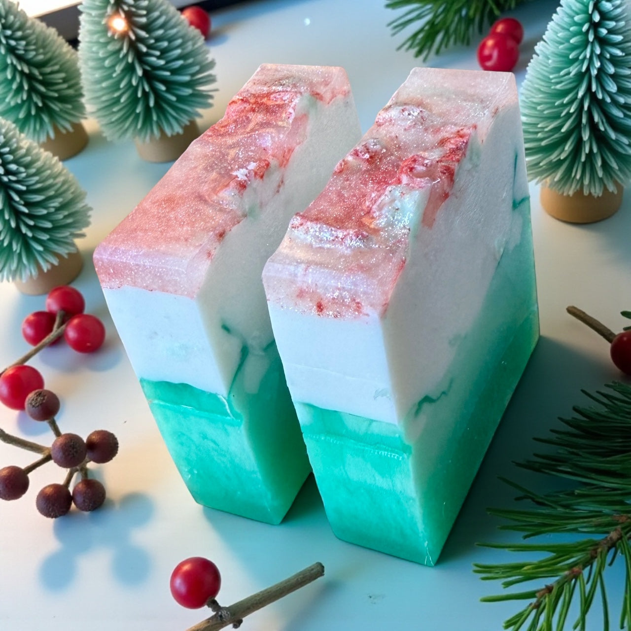 Winterberry Pine Soap with Moisturizing Goat’s Milk & Glycerin