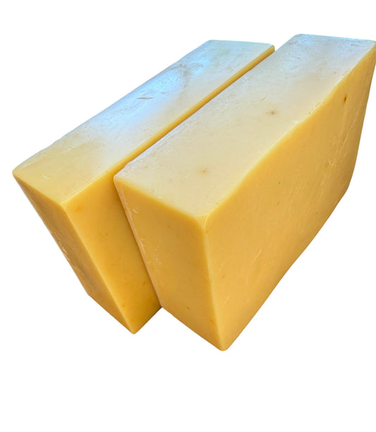 Turmeric Oatmeal & Honey Goat’s Milk Soap