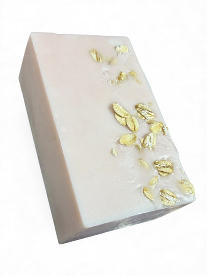 Goats & Oats Honey Soap Bar Extra Large w Goats Milk Real Honey and Oats - 6.0 oz